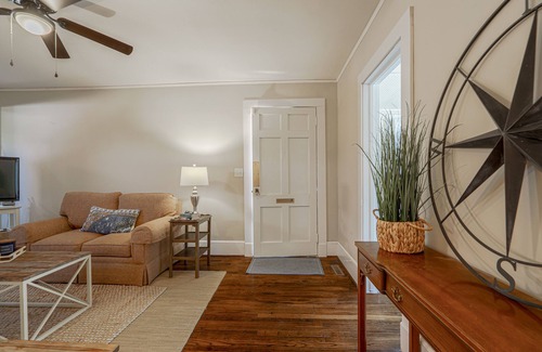 Florence House | Charming 2 bedroom near downtown