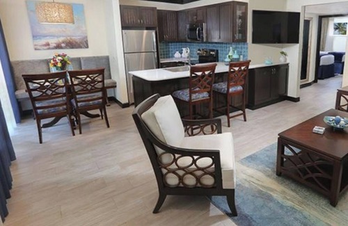 Cocoa Beach Villa | Charming 2-bedroom villa with fitness room and AC in Cocoa Beach