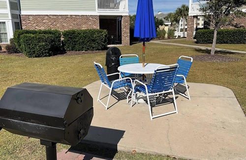 Central Myrtle Beach Villa | Charming 2-bedroom villa in the heart of Myrtle Beach with great views