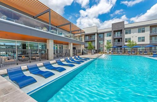 Fort Worth Apartment | Charming 2BD 2BA with Beautiful Pool in
