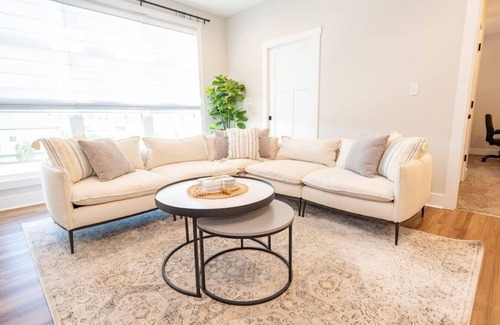 Forest Apartment | Charming 2BD Getaway