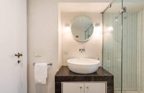 Duomo Apartment | Charming 2bed Apt Overlooking Duomo