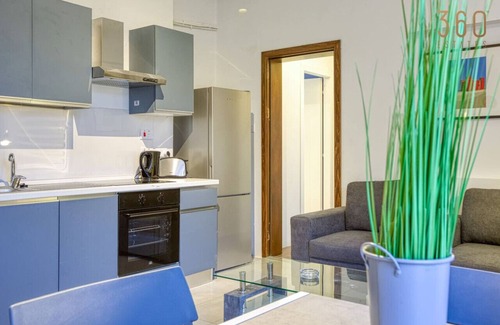 Sliema Apartment | Charming 2BR Apt with Balcony & city views, Sliema