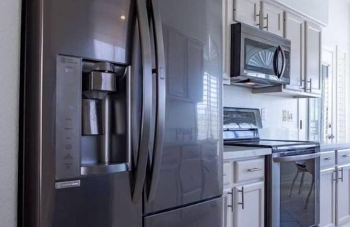 North Scottsdale Condo | Charming 2BR home in prime Scottsdale location