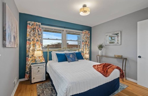 St. Paul Apartment | Charming 2BR Home in the Heart of St. Paul