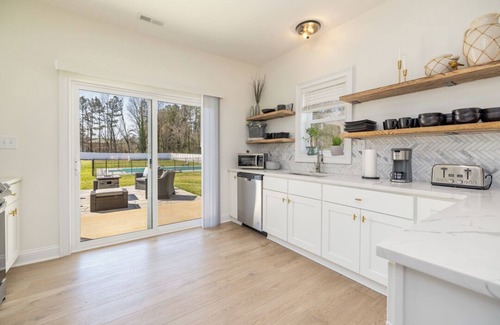 Littleton House | Charming 2BR, Pool, Pickleball/Basketball Court, Large Backyard