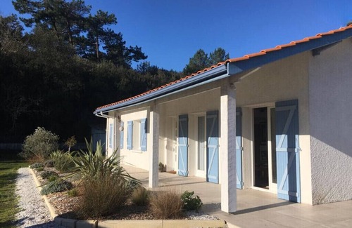 Le Verdon-sur-Mer House | Charming 3 bedroom house, 1km ocean beaches
