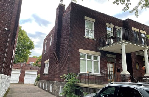 Outremont House | Charming 3+bed family home with garage and garden in quiet leafy Outremont
