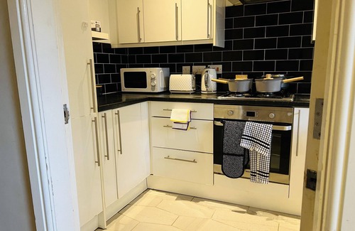 Levenshulme House | Charming 3-Bed House in Levenshulme, Manchester