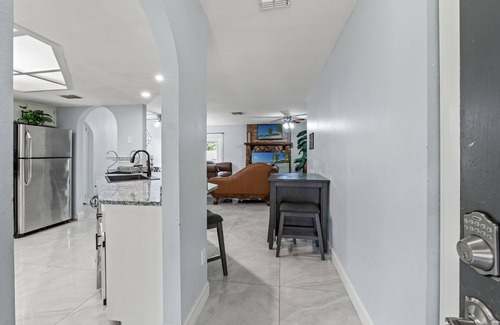 Port Richey House | Charming 3-bedroom house with AC, WiFi in amazing New Port Richey