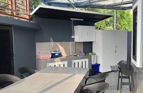 South Pattaya Villa | Charming 3-bedroom villa with WiFi and AC in Muang Pattaya