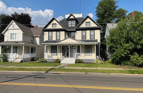 Corning Apartment | Charming 3-bedroom apartment in Corning with WiFi, AC on Disc Golf Course