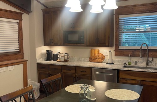 Fairhope Other | Charming 3-bedroom farmhouse in peaceful Fairhope with AC