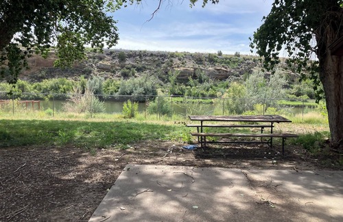 Navajo Dam House | Charming 3-bedroom home on San Juan River, access to river within feet of door.