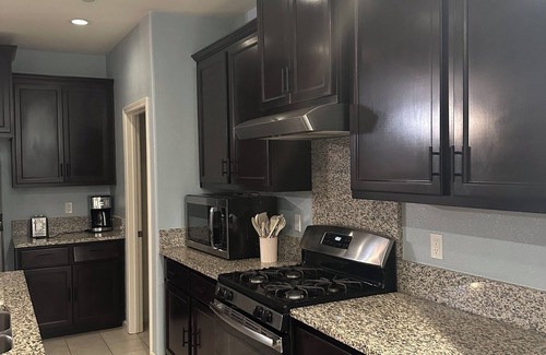 North Natomas House | Charming 3-bedroom house with WiFi and AC in marvelous Sacramento