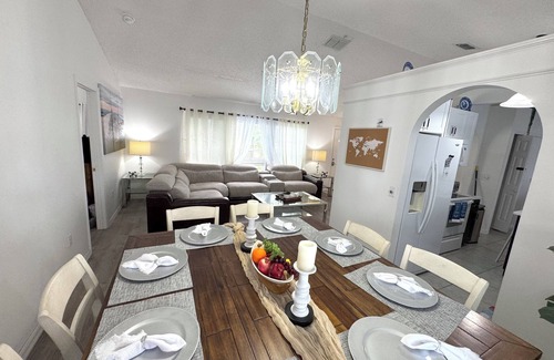 Lakeside Estates House | Charming 3-bedroom house with Lake view, in fantastic Kissimmee
