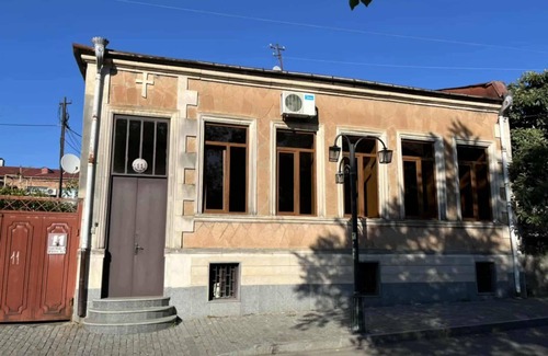 Kutaisi House | Charming 3-bedroom house in brilliant Kutaisi with AC