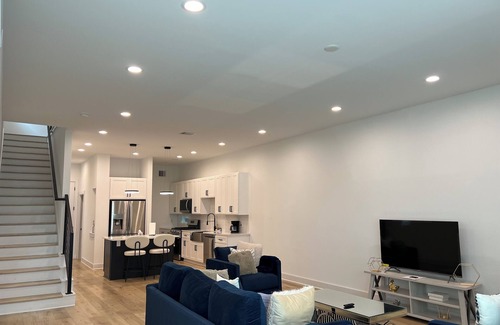 Astrodome House | Charming 3-bedroom house with WiFi and AC in beautiful Houston