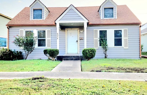 Riverside Terrace House | Charming 3-bedroom house with WiFi and PS5 & Meta