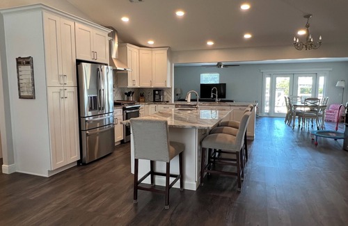 Sebring House | Charming 3-bedroom house with AC and WiFi in delightful Sebring on 10 acres.