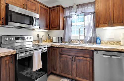 Eugene House | Charming 3-bedroom house in wonderful Eugene close to Campus
