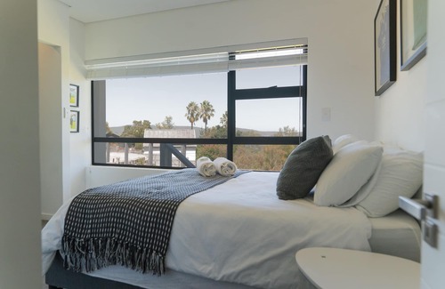 Knysna House | Charming 3-bedroom house in Knysna with WiFi