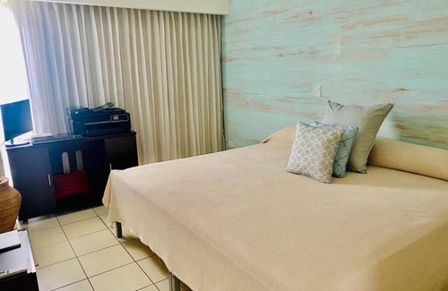 Barrio Santa Lucia Apartment | Charming 3 bedroom ocean view condo near the beach