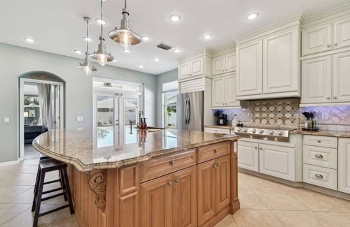 Stagecoach Village House | Charming 3-bedroom Centrally Located Luxury Home in Land o Lakes