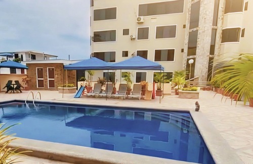 Manta Apartment | Charming 3-bedroom with own bathroom apartment with WiFi, AC in enchanting Manta