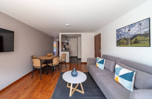 Chapinero House | Charming 3BR @Financial Zone with private terrace