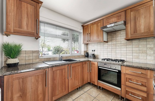 Cherry Hinton House | Charming 3BR House With Garden in Cherry Hinton