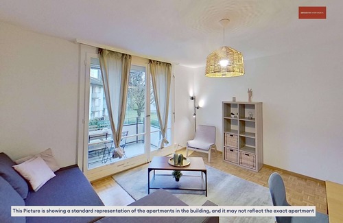 Seebach Apartment | Charming 3BR Retreat, Direct Trams to City