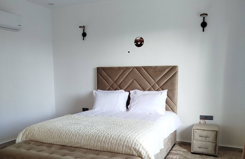 Ghazoua Bed & Breakfast | Charming 4-bedroom bed & breakfast with AC, WiFi in Ghazoua