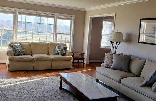 Lowesville Other | Charming 4-bedroom farmhouse in tranquil Lowesville with AC, WiFi