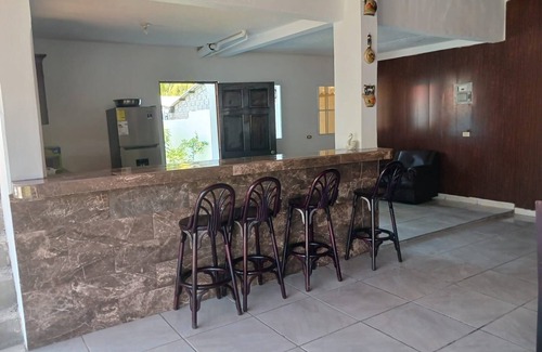 La Libertad House | Charming 4-bedroom house with WiFi, AC in superb San Diego