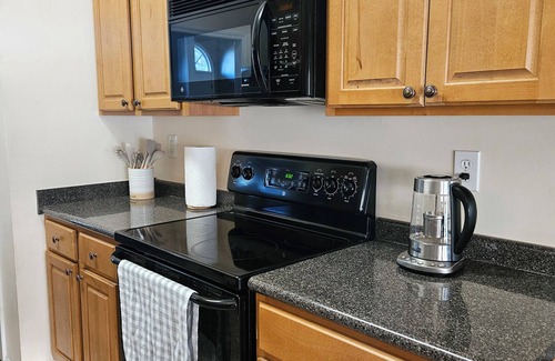 Madison House | Charming 4-bedroom house with AC and WiFi in wonderful Madison