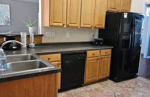 Madison House | Charming 4-bedroom house with AC and WiFi in wonderful Madison
