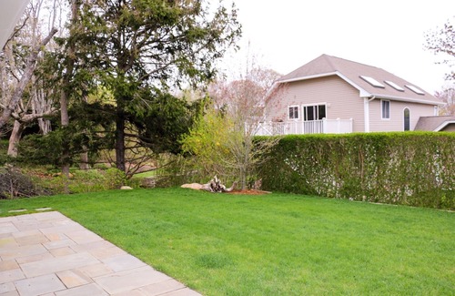Montauk House | Charming 4-bedroom house, walking distance to private beach in welcoming Montauk