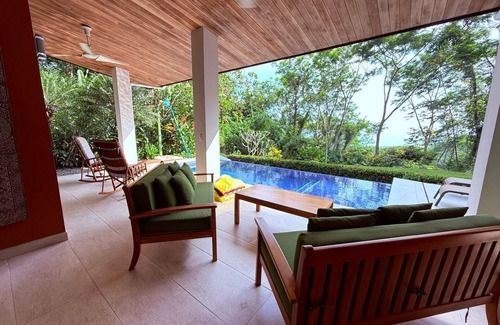 Ballena House | Charming 4-bedroom house with AC, WiFi in beautiful Uvita w/whale's tail view