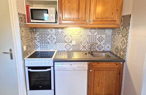 Valfrejus Apartment | Charming 4-Room Apartment for 8, Near Slopes in Valfréjus