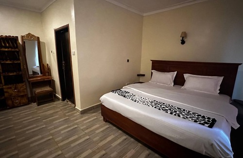 Sipi Bed & Breakfast | Charming 9-bedroom bed & breakfast with fitness room, WiFi in amazing Sipi