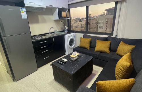 Amman Apartment | Charming Amman Apartent with City Views