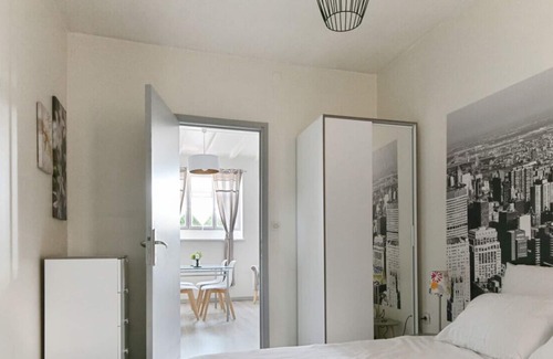 Bethune Apartment | Charming and calm flat with parking at the heart of Béthune - Welkeys