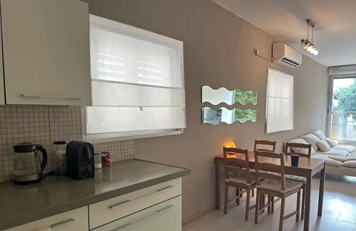 Old North Apartment | Charming and Spacious 1BR Park View Apartment