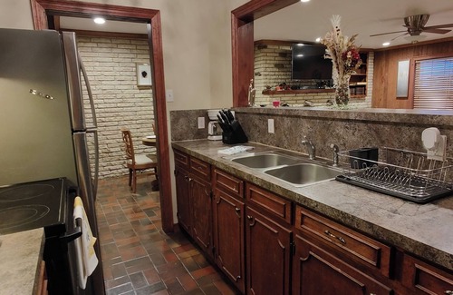 Lake Charles House | Charming and Spacious 2000 sqft Home Located in Midtown Lake nnCharles, LA.