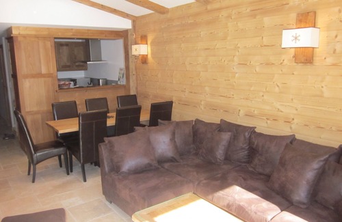 Chamonix City Centre Apartment | Charming apartment 8 people, next to the Savoy/Brévent ski slopes, Chamonix