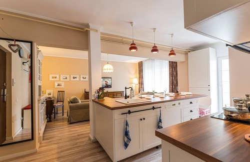 Centrul Vechi Apartment | Charming Apart/Surrounded by Forest/Relaxing/WIFI