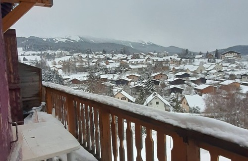 Villard-de-Lans Apartment | Charming Apartment in Villard-de-Lans Village, 40 m², 3 Rooms, Sleeps 4, Great Views