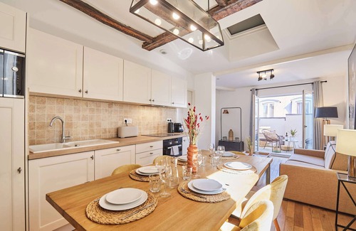 Strasbourg -Saint-Denis Apartment | Charming apartment Center of Paris with terrace