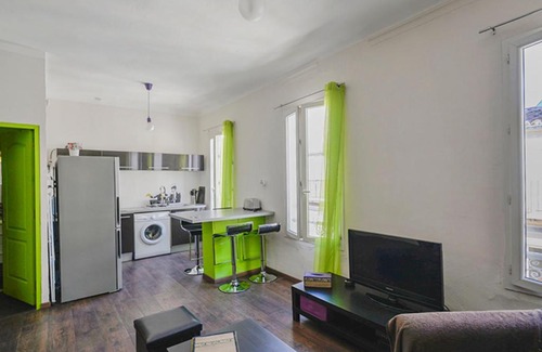 Notre-Dame du Mont Apartment | Charming apartment close to the Old Port